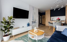 The Soaring Seagulls Apartment With Parking